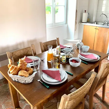 Bed & Breakfast Chateau De Bellefontaine