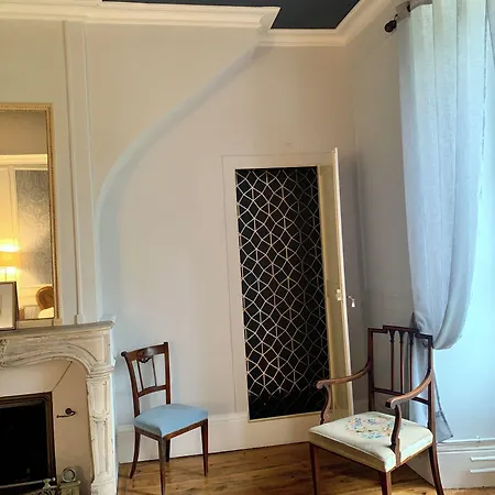 Chateau De Bellefontaine 3* Flagy (Seine-et-Marne)