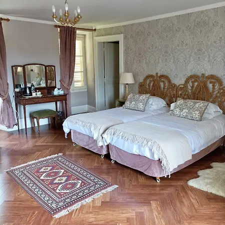 Bed & Breakfast Chateau De Bellefontaine Flagy (Seine-et-Marne)